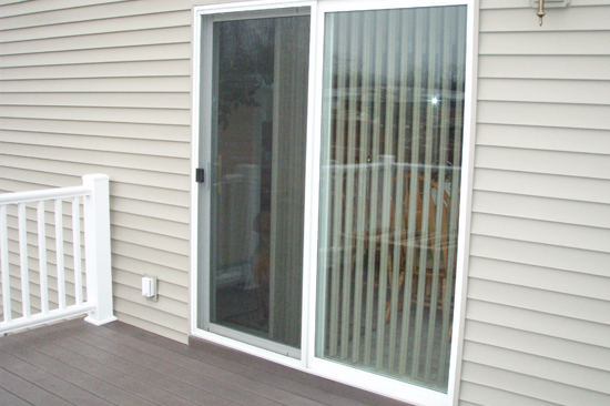 Lemon Hill-screen-door-repair