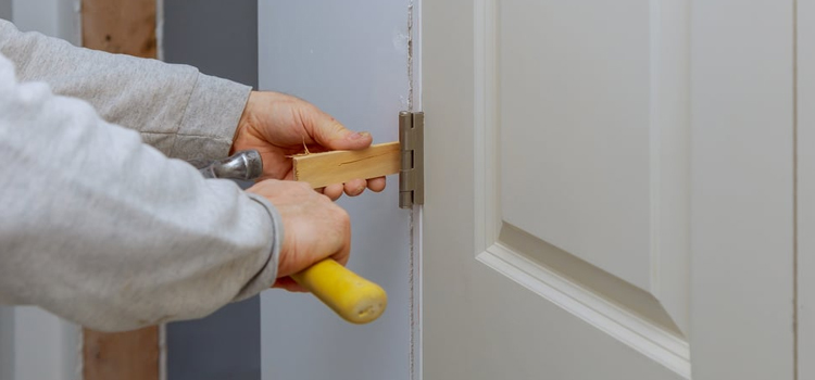 fiberglass entry door repair in Lemon Hill